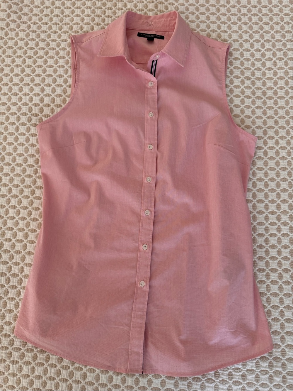 Banana Republic Sleeveless Pink Button-Down Shirt